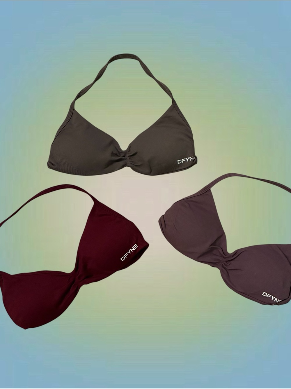DFYNE Women's Twist-Front Impact Sports Bra